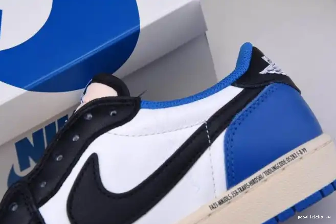 x Scott Air Jordan x Retro Low 1 Travis DM7866-140 Fragment Design 0527